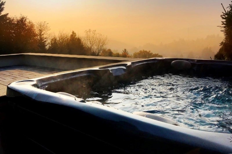 Hydropool Serenity 4500 Hot Tub